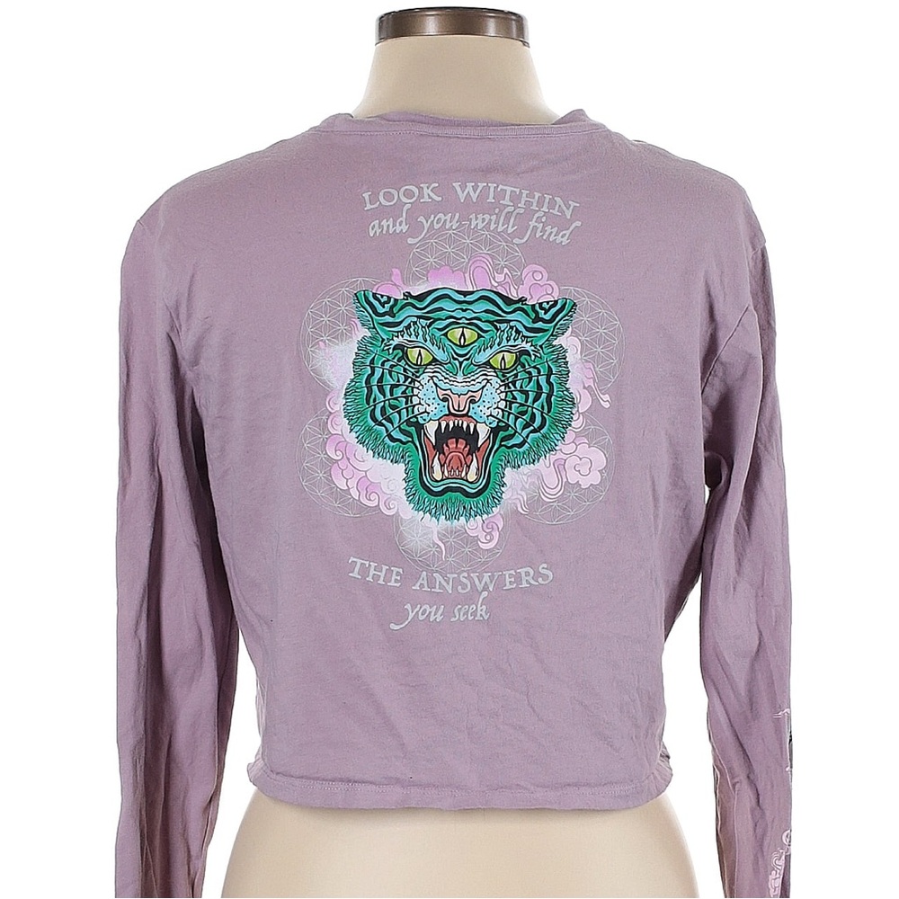 Empyre long sleeve crop